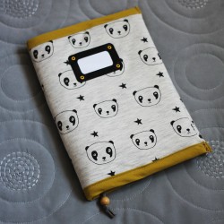 La couverture de carnet de naissance Panda Sweetie