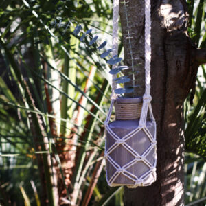 Petit porte pot en macramé
